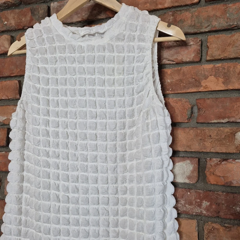 Jon & Anna White Textured Maxi Dress Waffle  NWT Dimensional White Intetesting - Picture 3 of 11
